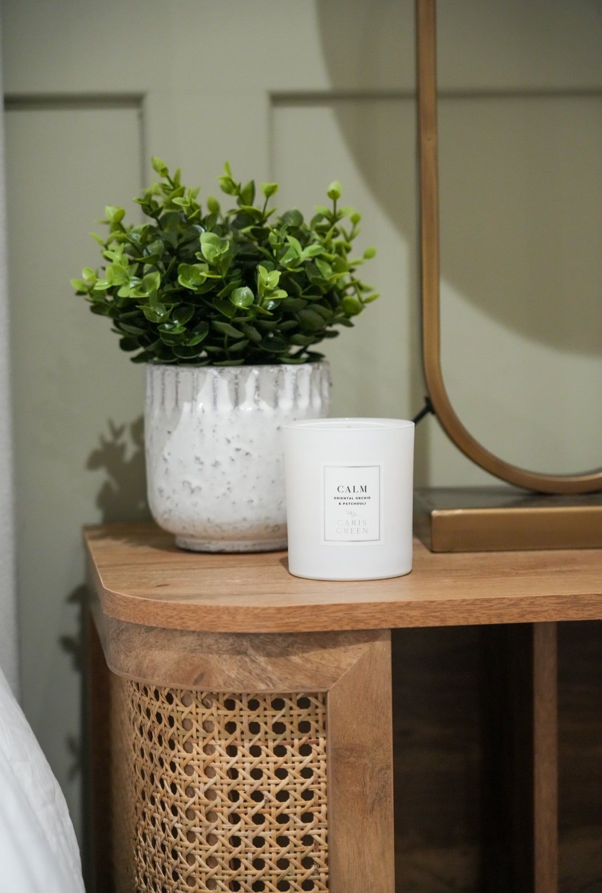 CALM ~ Orchid & Gardenia / Scented Candle / Natural Wax