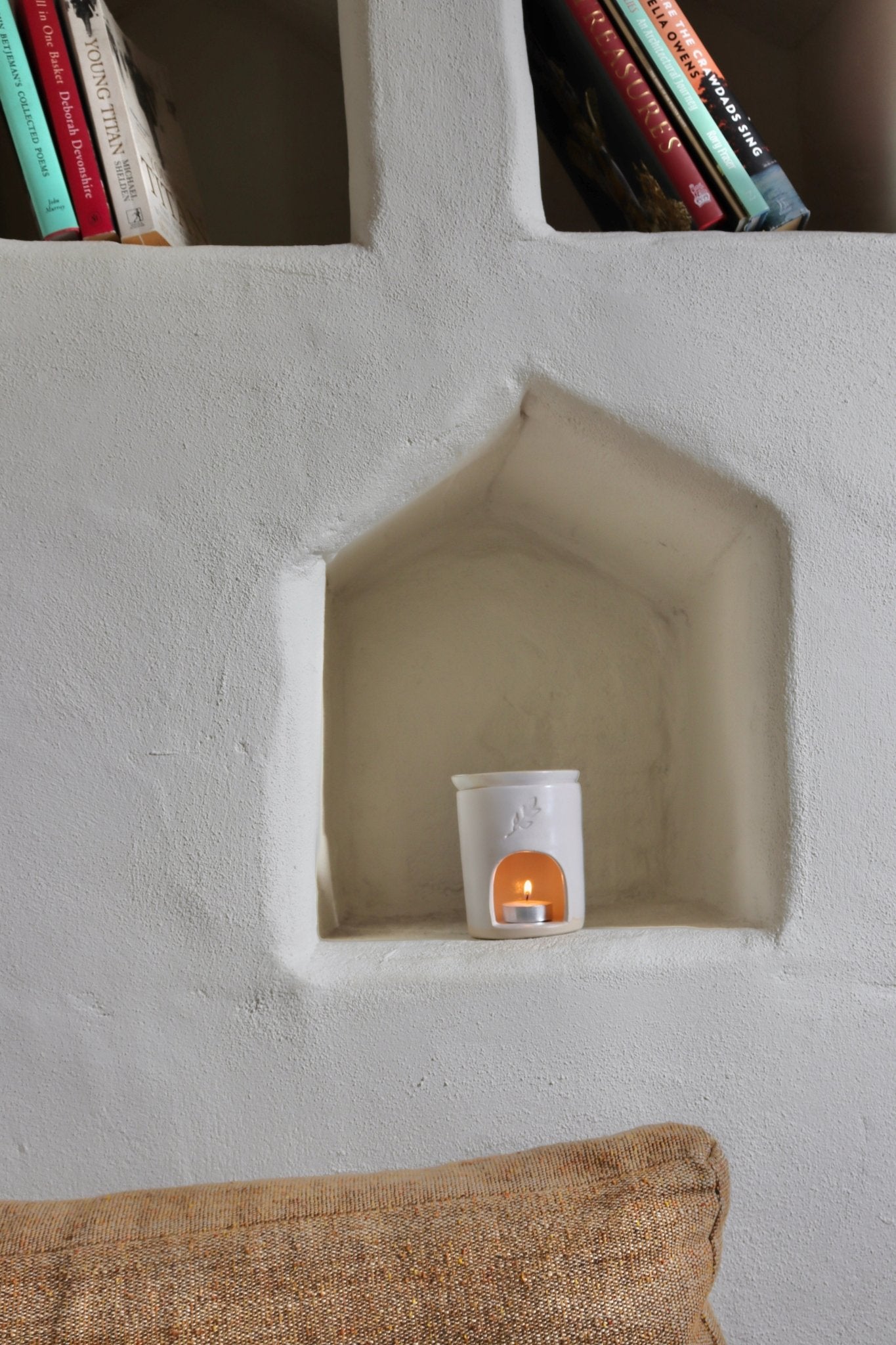 Ceramic Wax Burner Hand - Thrown Pottery for Wax Melts - Caris Green