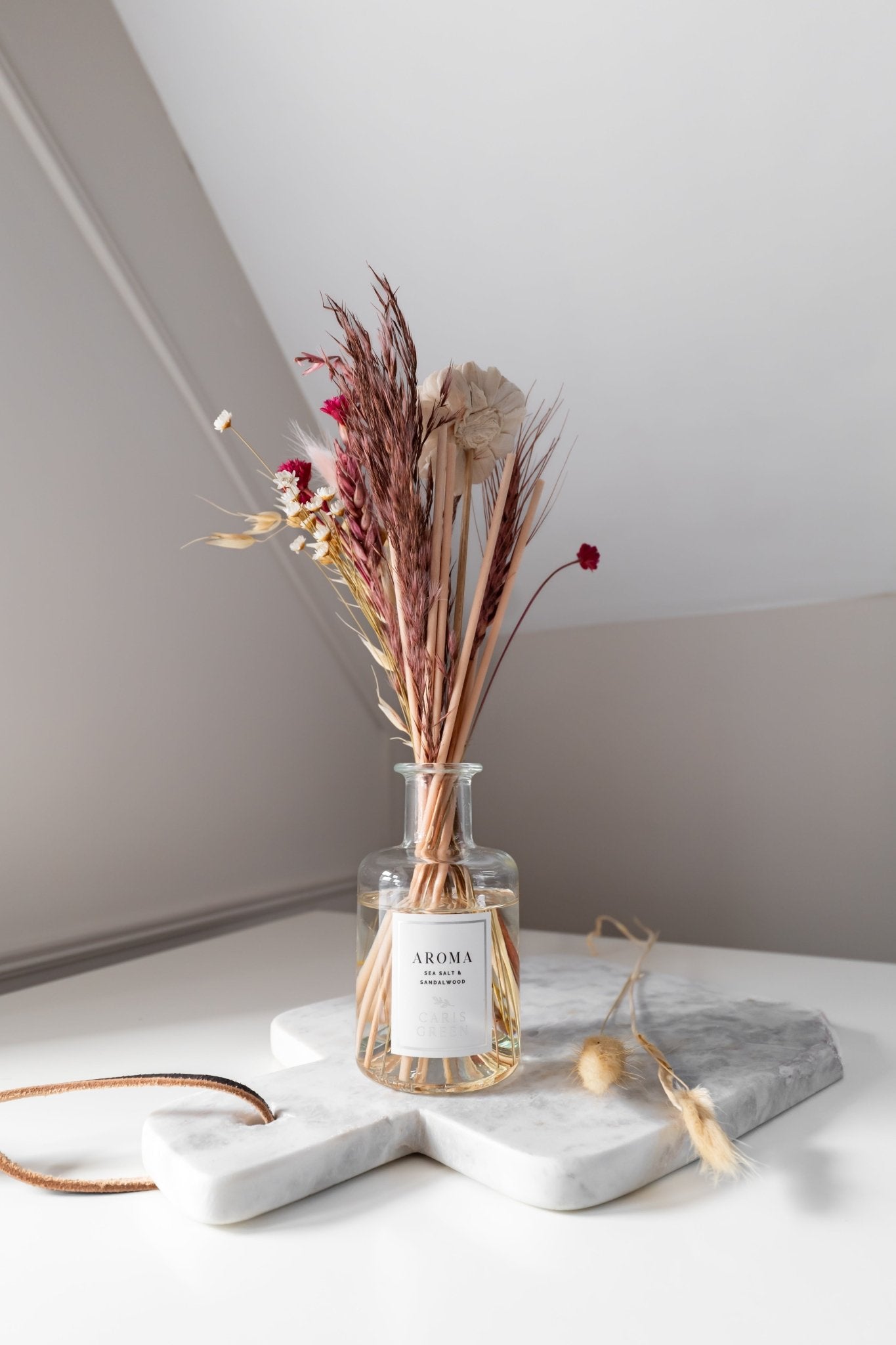 Dried Flower Bouquet Reed Diffuser and Wax Melts Gift Box - Caris Green