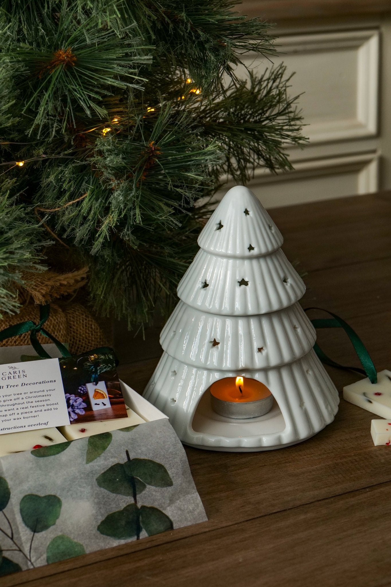 Christmas Tree Wax Melt Burner White Star Cut Out - Caris Green