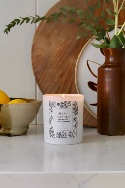 Herb Garden ~ Tomato Leaf, Lemon & Oregano / Scented Candle / Natural Wax - Caris Green