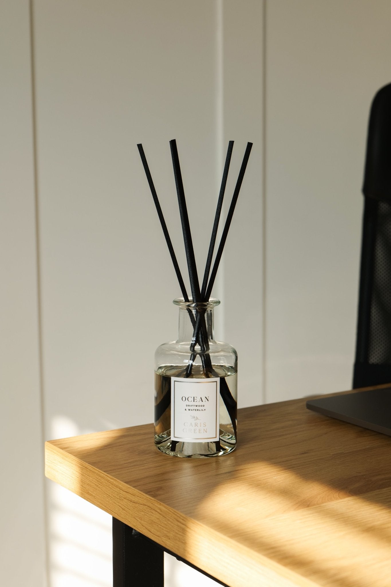 Ocean - Driftwood & Waterlily / Reed Diffuser - Caris Green