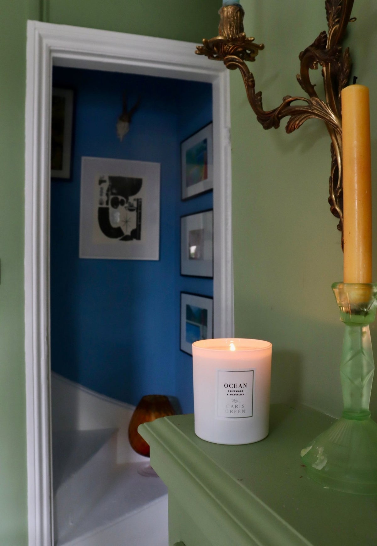 Ocean ~ Driftwood & Waterlily / Scented Candle / Natural Wax - Caris Green