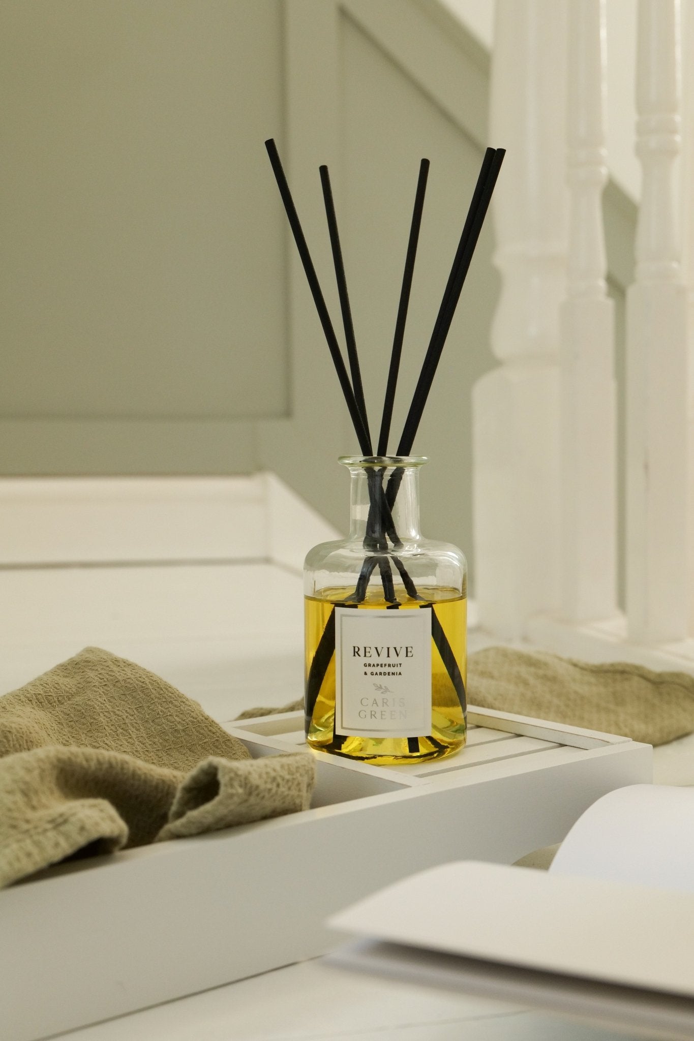 Revive - Grapefruit & Gardenia / Reed Diffuser - Caris Green