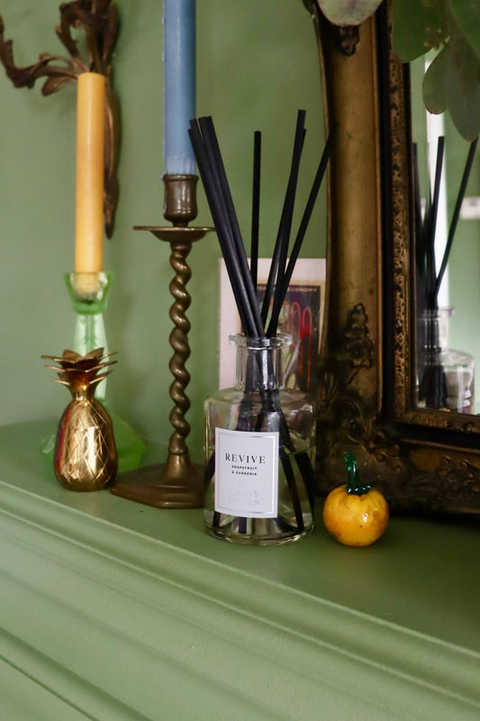 Revive - Grapefruit & Gardenia / Reed Diffuser - Caris Green