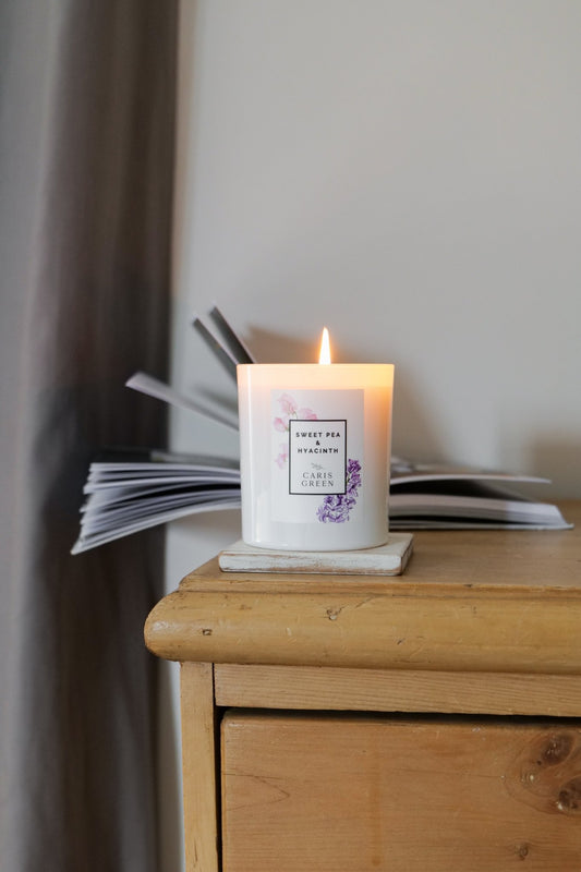 Sweet Pea & Hyacinth / Scented Candle / Natural Wax - Caris Green