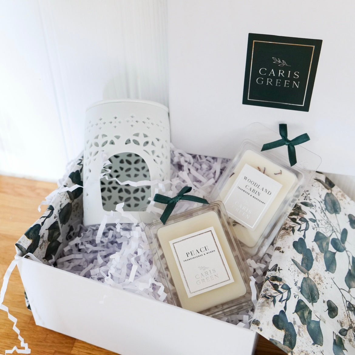 Wax Melt & Burner Gift Box - Caris Green